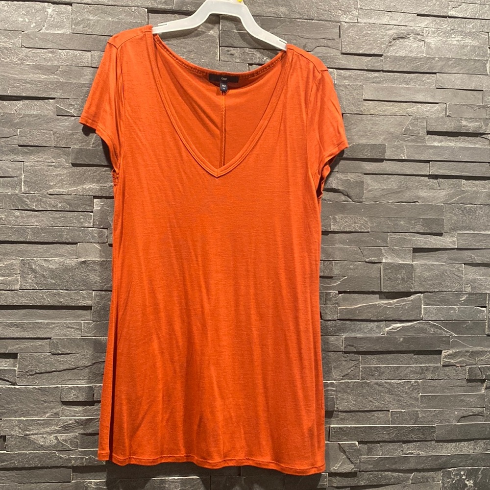 Gap Top